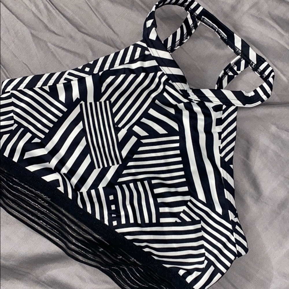 Victoria secret sports bra